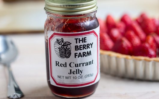 red currant jelly 6-16-16 jpg