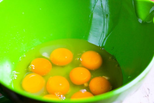 8 eggs in bowl 7-05-16 jpg