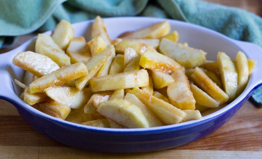 baked-apple-slices-put-in-baking-dish-1-10-18-16