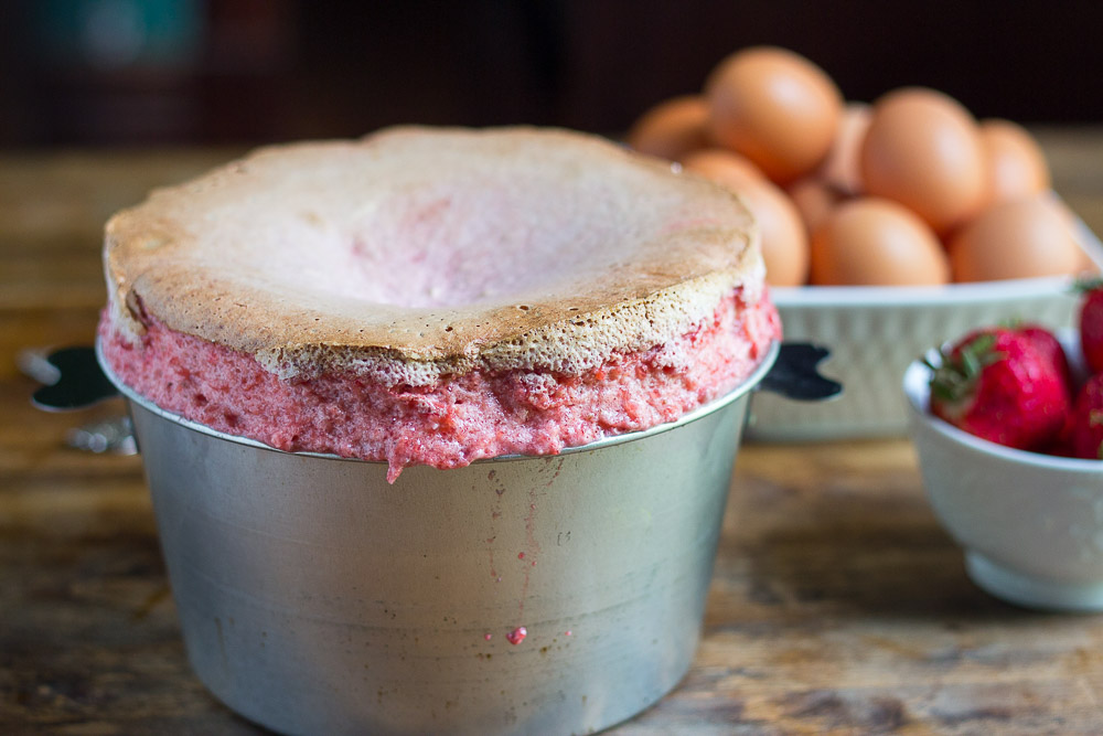 Video Strawberry Soufflé (GF) Kevin Lee Jacobs