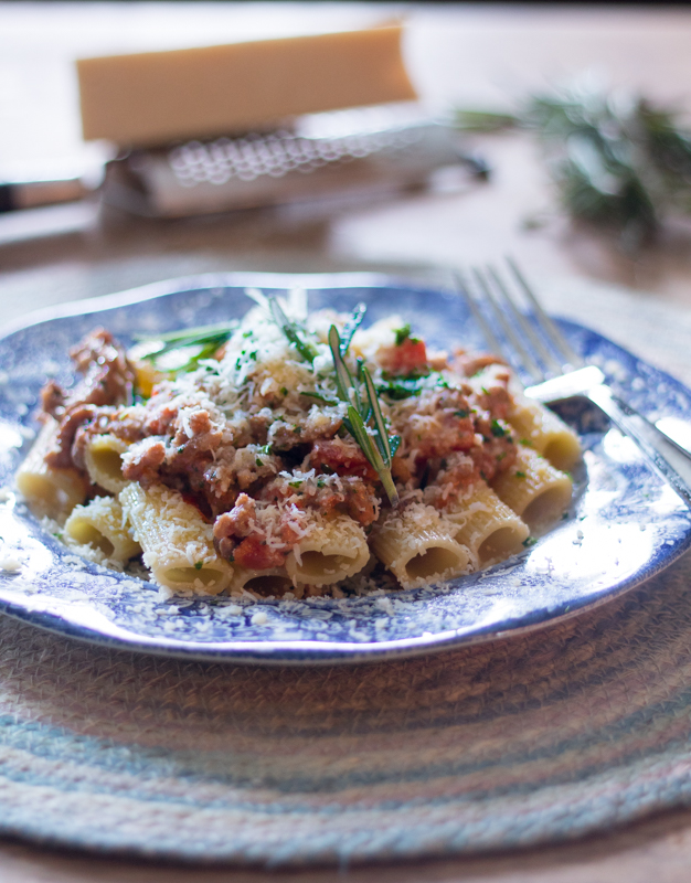 Rigatoni alla Salsiccia e Panna Kevin Lee Jacobs
