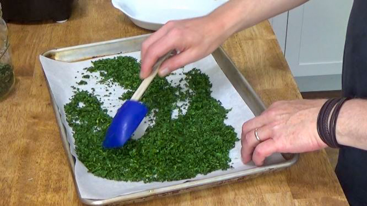 How to Dry Parsley in the Oven Kevin Lee Jacobs